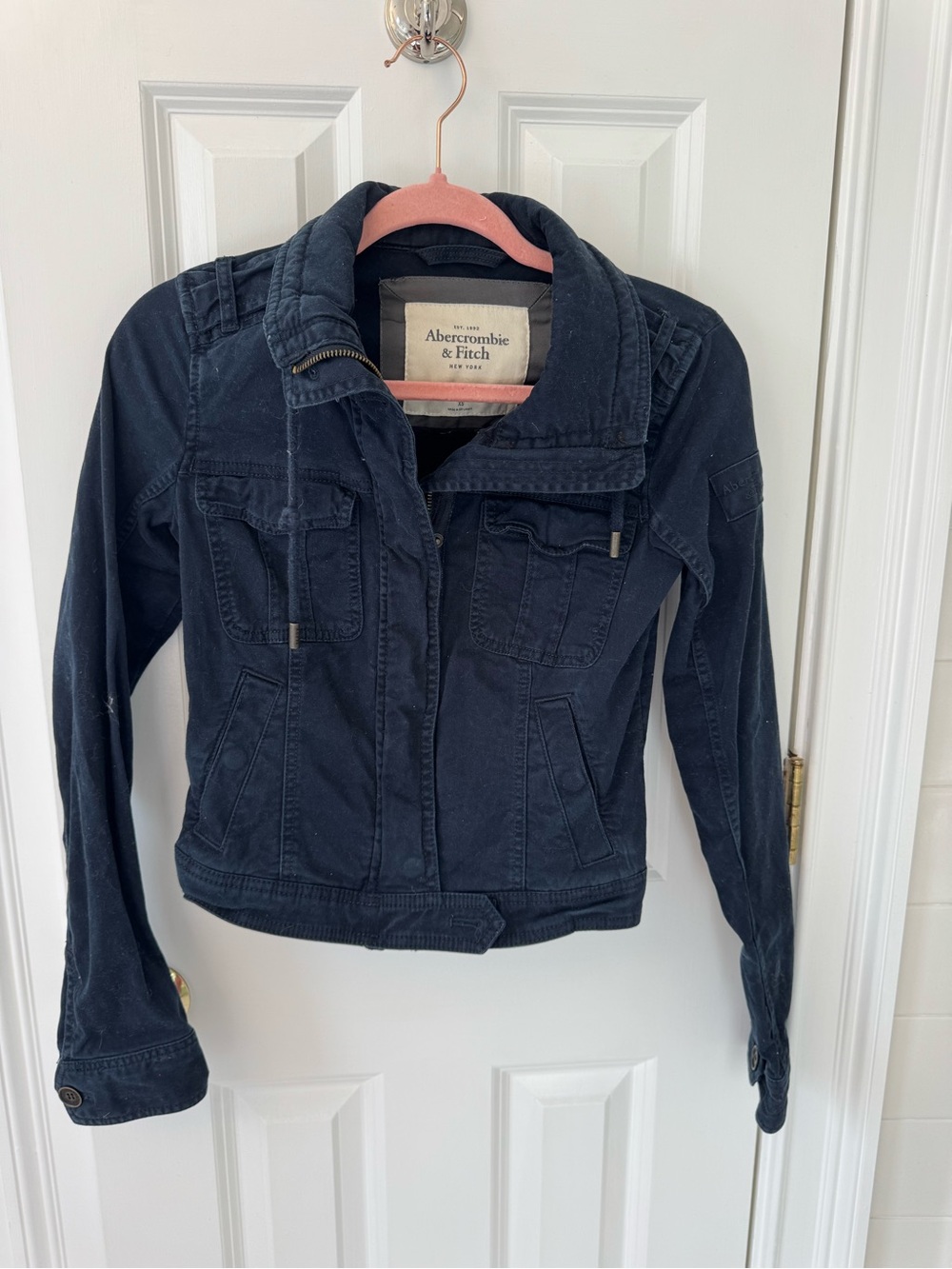 Abercrombie & Fitch Women's Navy Utility Jacket size XS